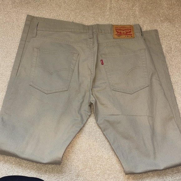 Brown Levi’s 513 Slim Straight - Picture 2 of 4